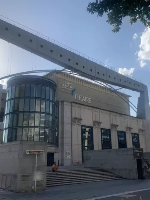 Ecole de commerce de saint Quentin en Yvelines