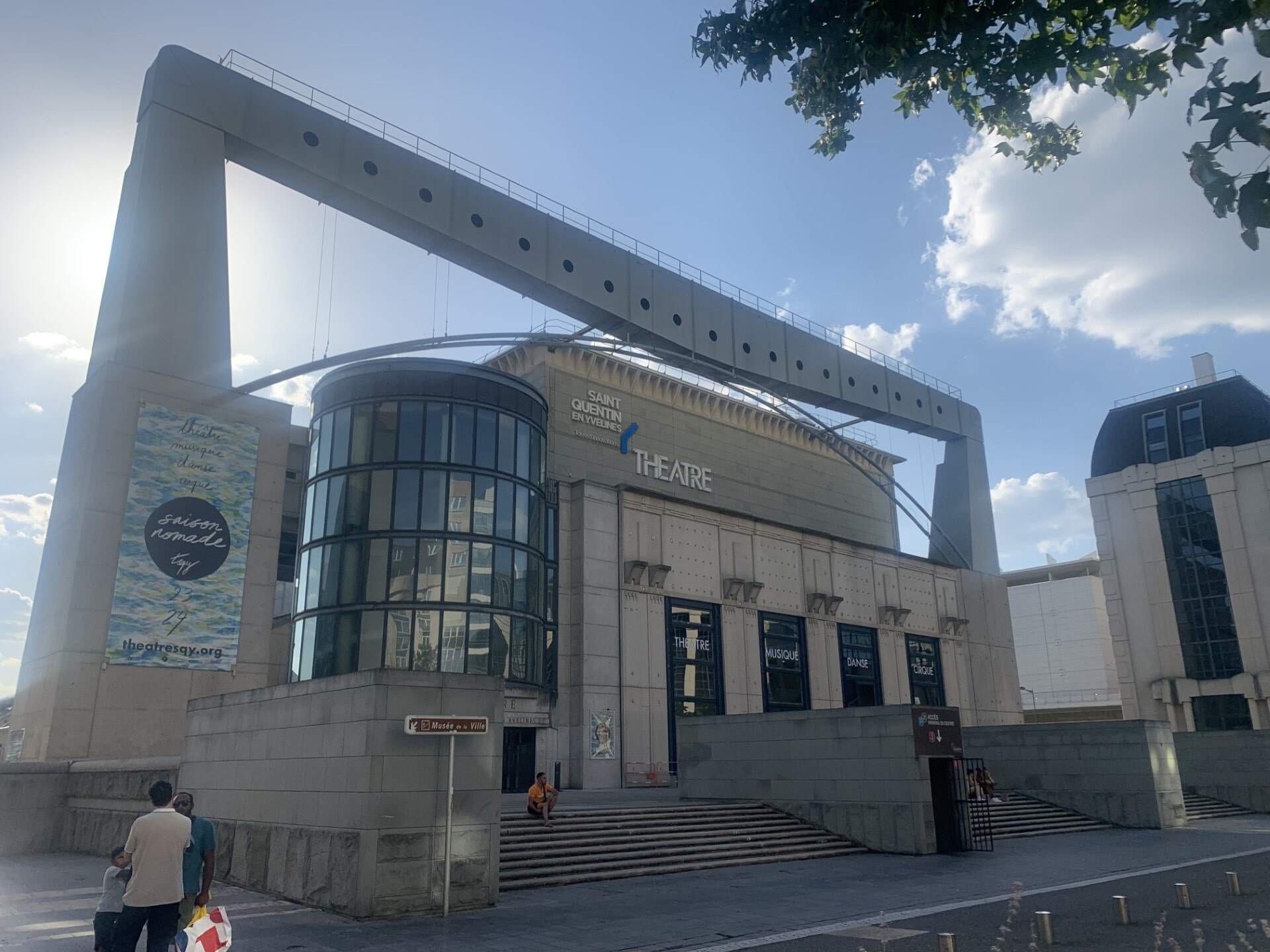 Ecole de commerce de saint Quentin en Yvelines